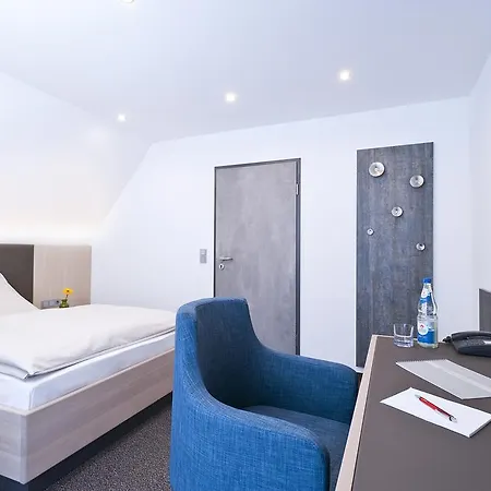 Kaeferstein Garni 3* Norymberga