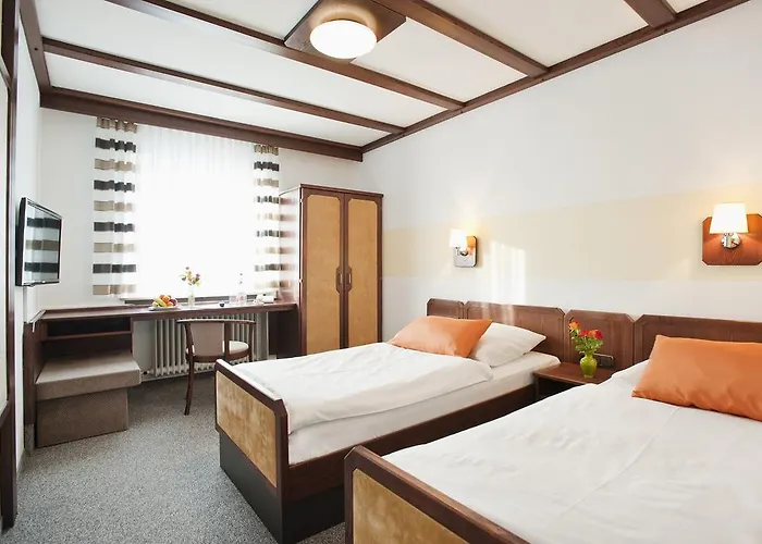 Otel Kaeferstein Garni